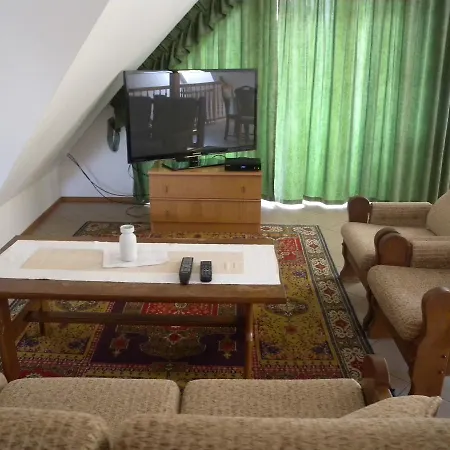 Apartment Balatonfenyves - Balaton 18381 * Balatonfenyves