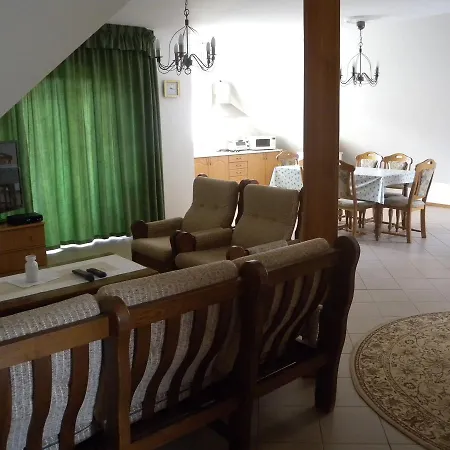 Apartment Balatonfenyves - Balaton 18381 *